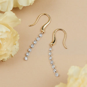 18k Gold & Diamond Dangle Drop Earrings