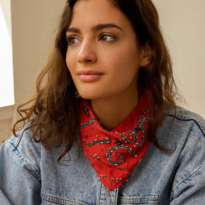 Agnes Scarf Necklace Coral